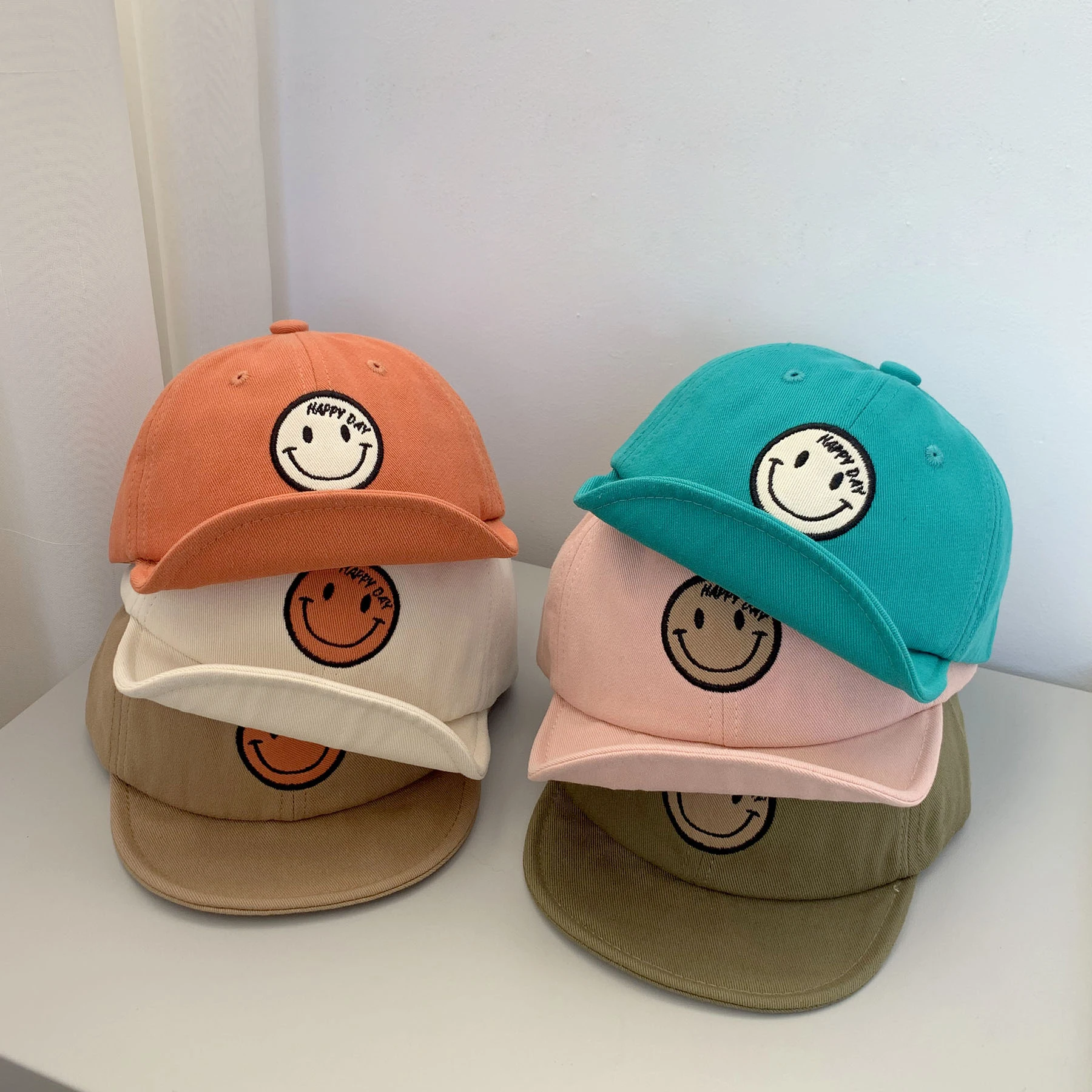 Кепка-козырек детская с мягкими полями, Повседневная Бейсболка с защитой от солнца, для путешествий, с мультяшным принтом, для мальчиков и девочек, весна-лето