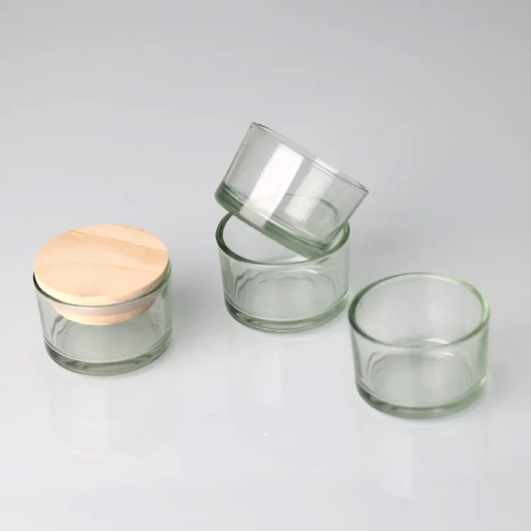 Small Size Clear Wide Round Glass Candle Jars Diameter 52mm Height 33mm Glass Holder Vessel with Wooden Lid