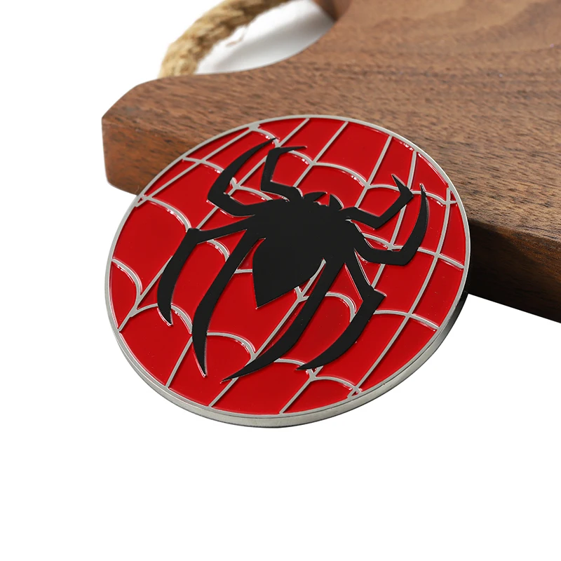 Customized zinc alloy metal commemorative coin with 3D spider pattern for cool youth collection