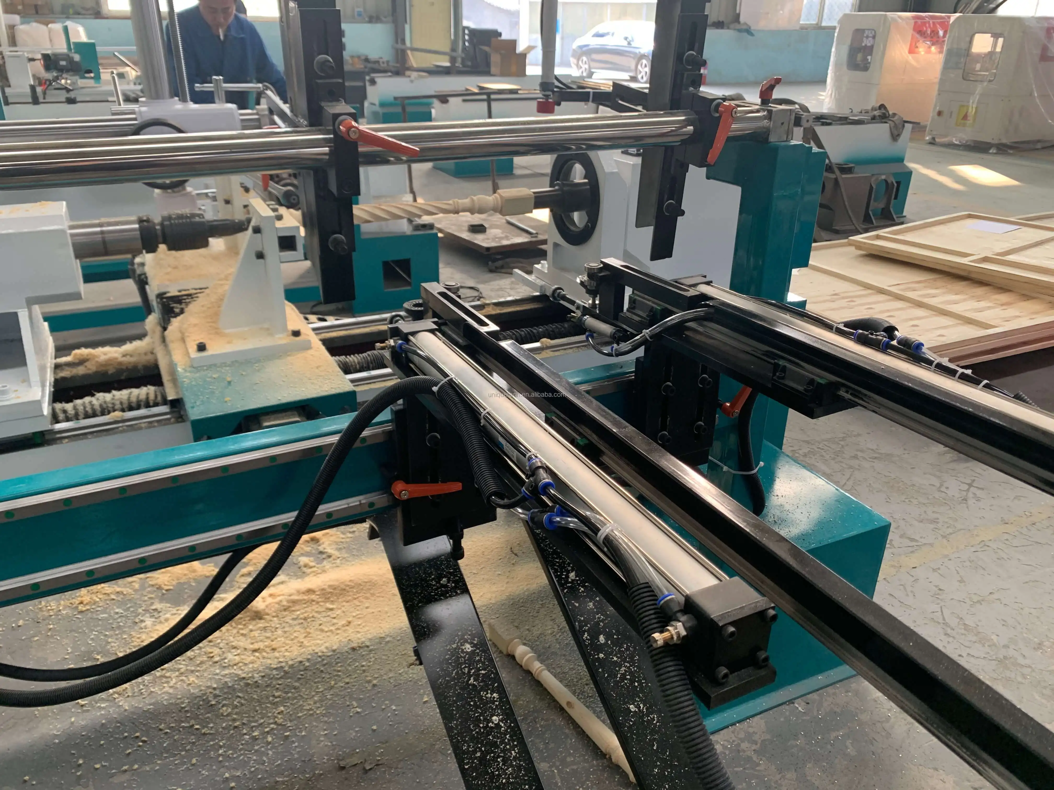 Cnc Cast steel wood mini lathe machine multi funtion cnc wood lathe machine for wood engraving