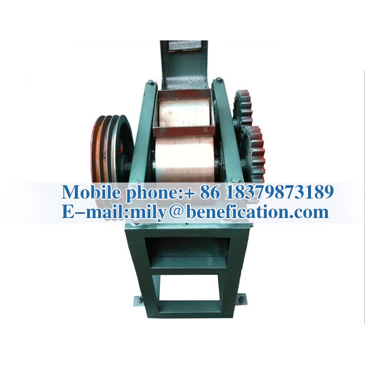 double roller crusher  stone crusher as secondary and fine crushing in the industry of mining