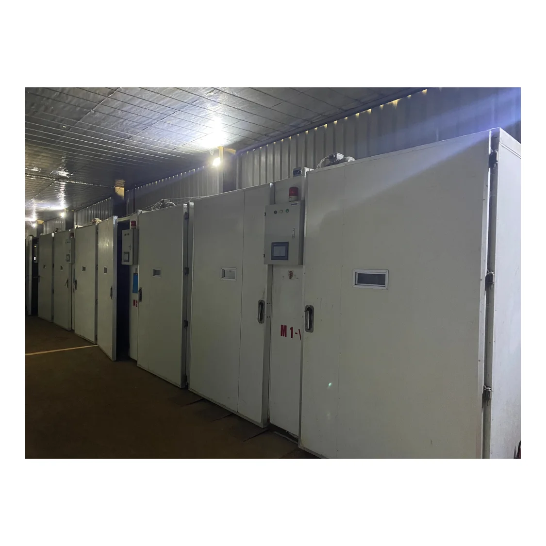 Best Sale Chicken Egg Incubators Automatic Hatching Machine Eggs Hatcher Incubator Eggs Automatic From Vietnam Manufacturer
