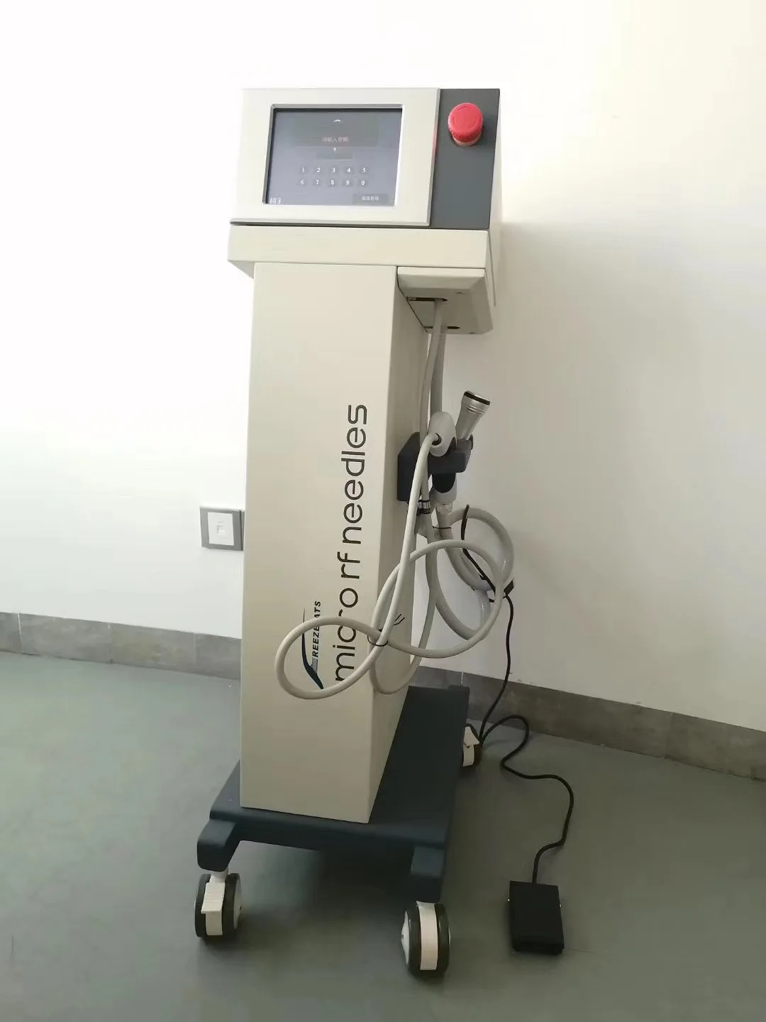 Professional facial lift RF  Microneedle Wrinkle Removal PDT skin tightening beauty facial Beauty machine