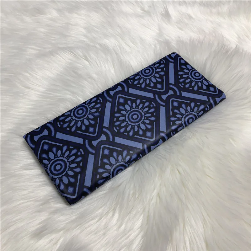 
Bazin fabrics with s 2020 African Bazin Riche Batik fabric Guinea Brocade for women clothes 5yards 