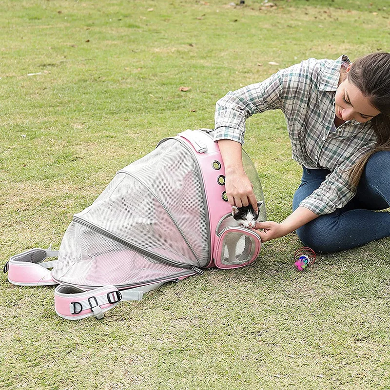 Cat pet bag for outdoor use, portable dual shoulder breathable space cabin viewing pet bag, large space dog bag