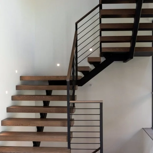 Guangzhou factory prefabricated modern luxury indoor metal stairs customized mono stringer straight staircase design