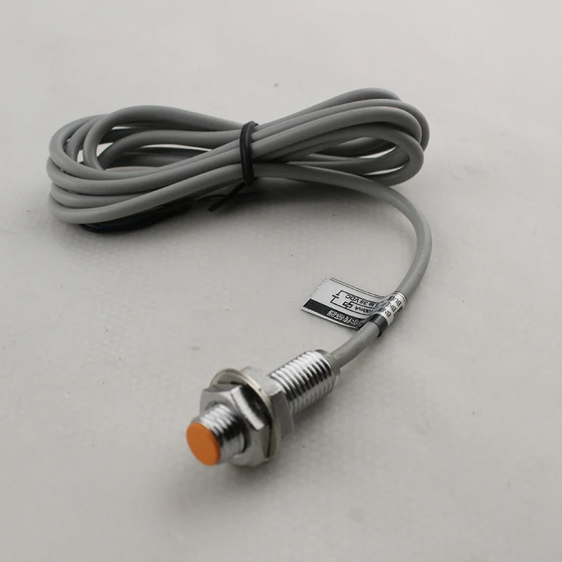 NJK-5001/5002/3003/5005/8001/8002/8003/8005ABCD Magnetic Proximity Sensor M8 M12 M18 M30 10mm  IP67 AC/DC 3-wire