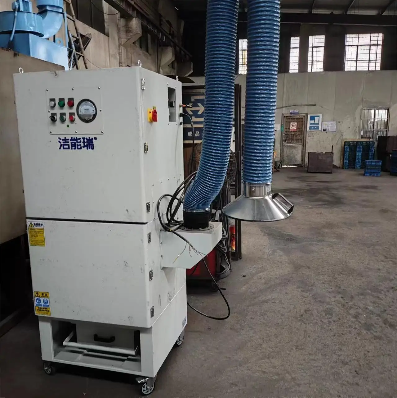 YYVAC AJS220 Industrial Dust Extractor with Automatic Pulse Jet Cleaning Woodworking Dust Collector