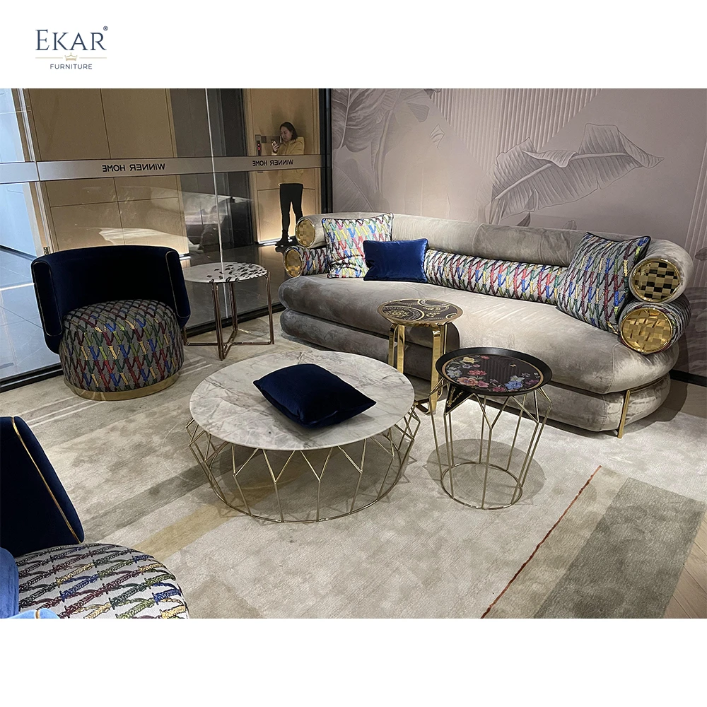 Elegance Unleashed: Exquisite Craftsmanship in Glass and Stainless Steel Corner Table