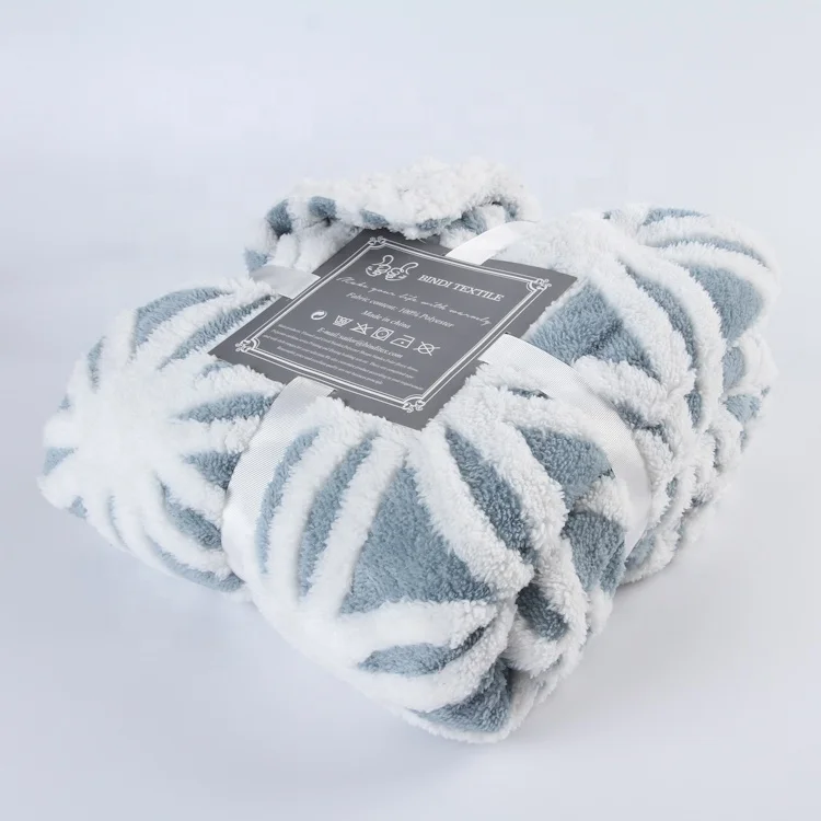 Coral Wholesale Soft Luxury Sherpa Towel Ladybug Korean Throw Blankets For Winter Double Layer