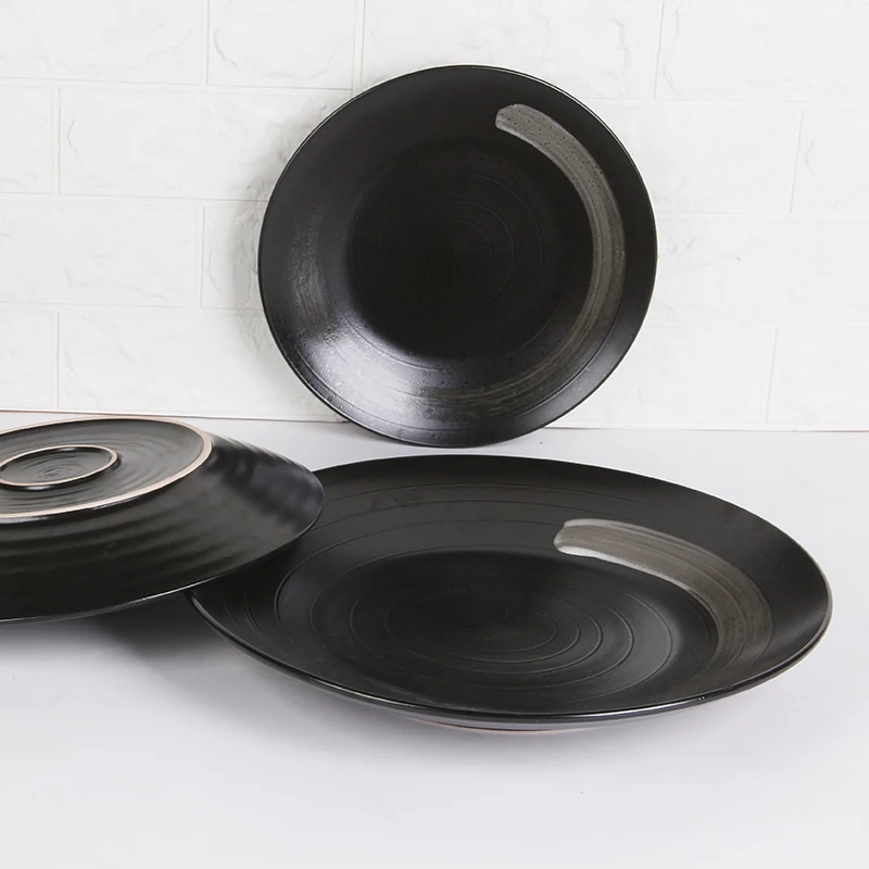 Creativity black round Japanese porcelain cafeteria food tray prices restaurant kitchen serving dinner bowls sushi plates charge