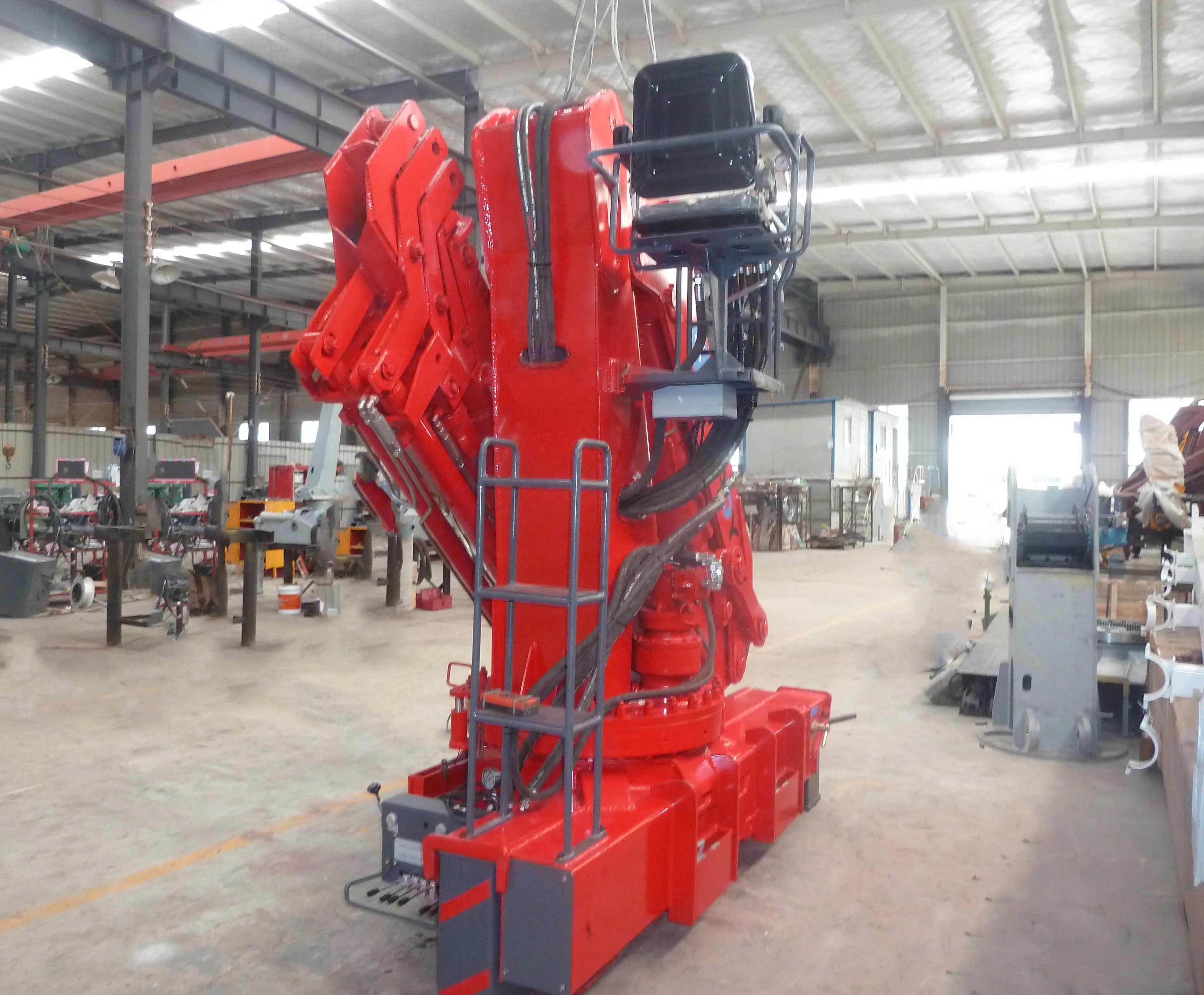 HAOY Sales 12 Ton Hydraulic Crane Remote Control Knuckle Boom Portable Lift Crane for Truck Mounted crane