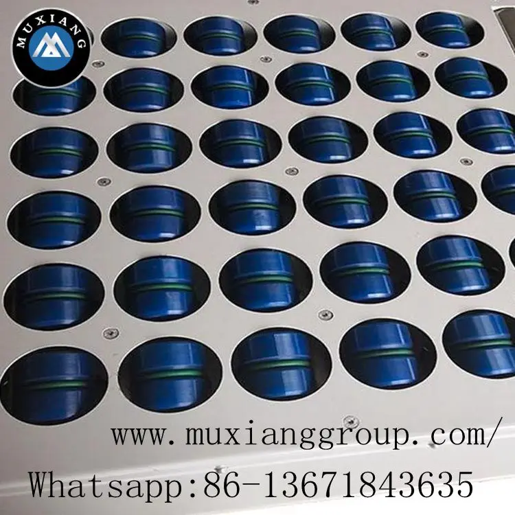 Wheels sorting belt conveyor system for sorting parcel and package sorting / logistic conveyor line equipment