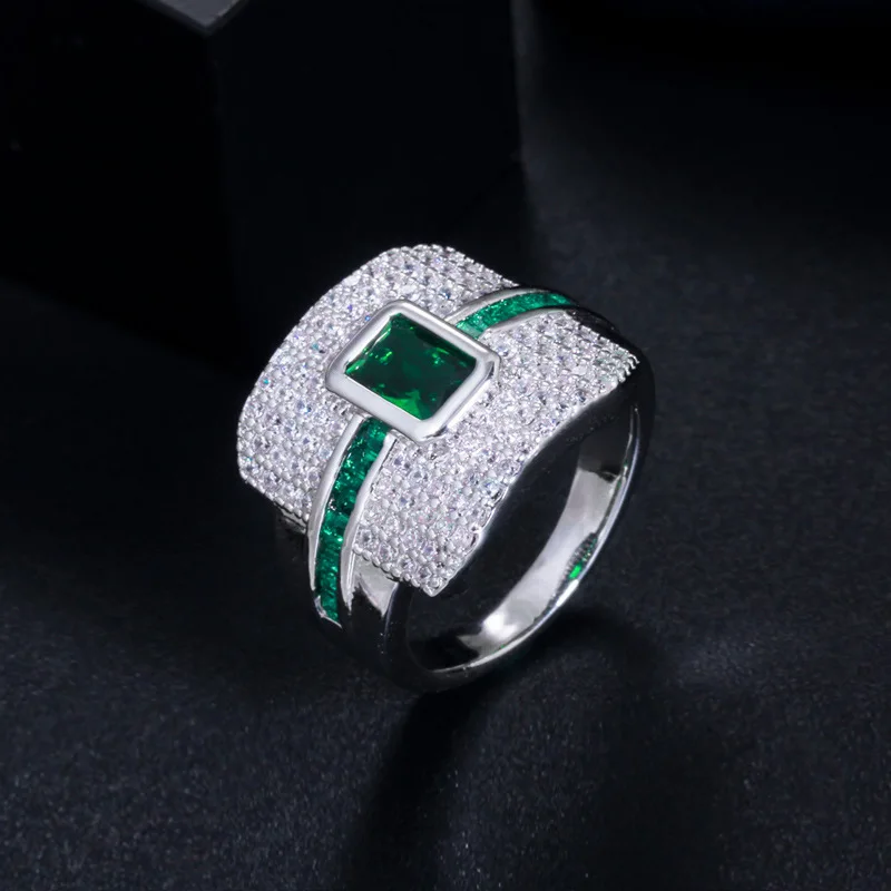 emerald crystal rhinestone ring