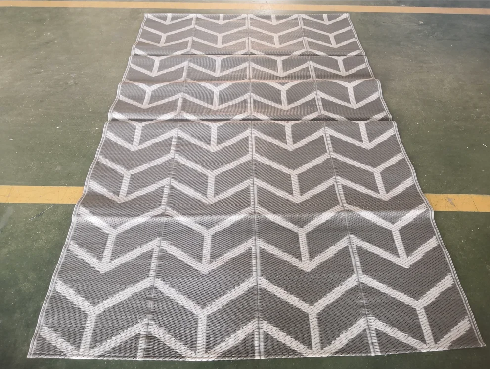 High quality RV Patio Mats Carpets PP material plastic outdoor or indoor rug pad
