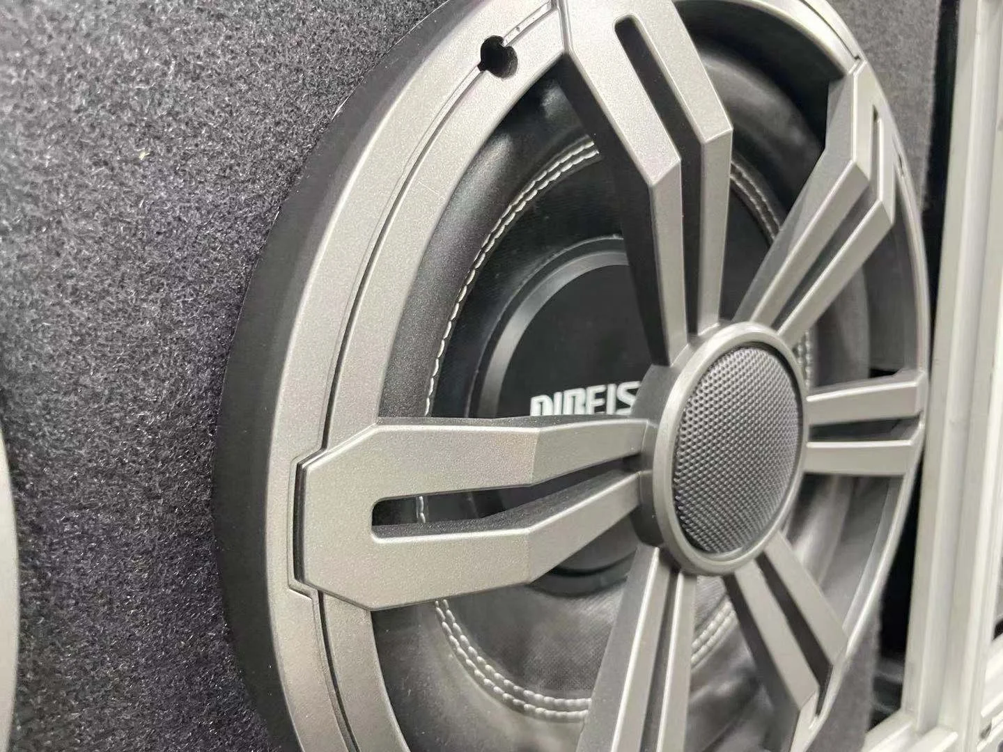 DIBEISI DUAL custom logo dual subwoofer box sound system speaker box dual 8 inch speaker CP1207