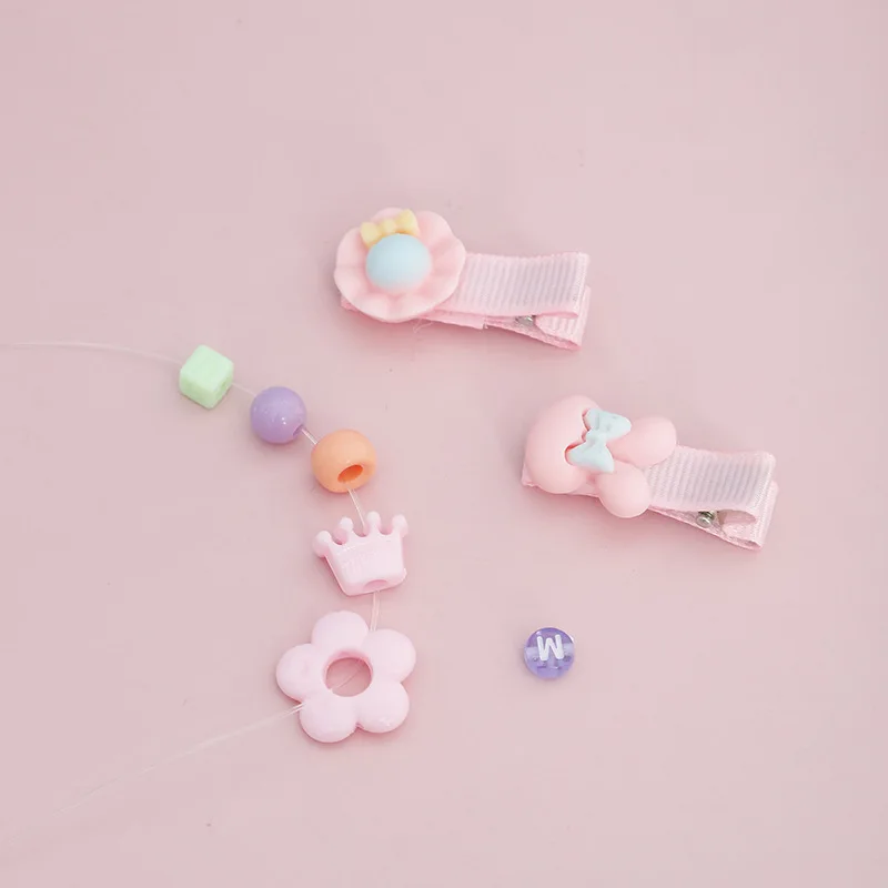 Custom 26 lattices Colorful beads lovely children Interesting educational toys Stained glass beads