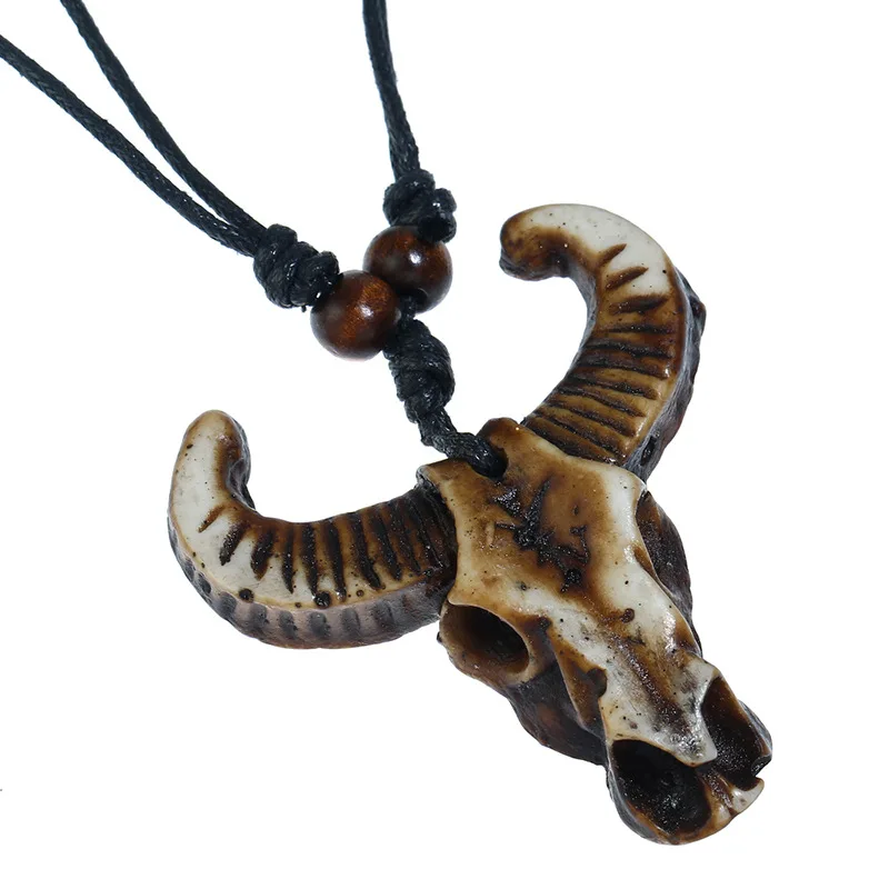 SN032 Vintage Water Buffalo Skull Pendant Necklace Resin Tribal Minority Jewelry with Wax Rope Chain Fashion Accessory Gift