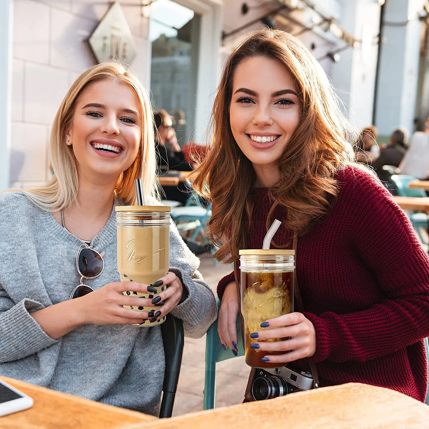 New Arrival 24oz clear frosted glass coffee beer Mug Cup with Bamboo Lids and plastic straw