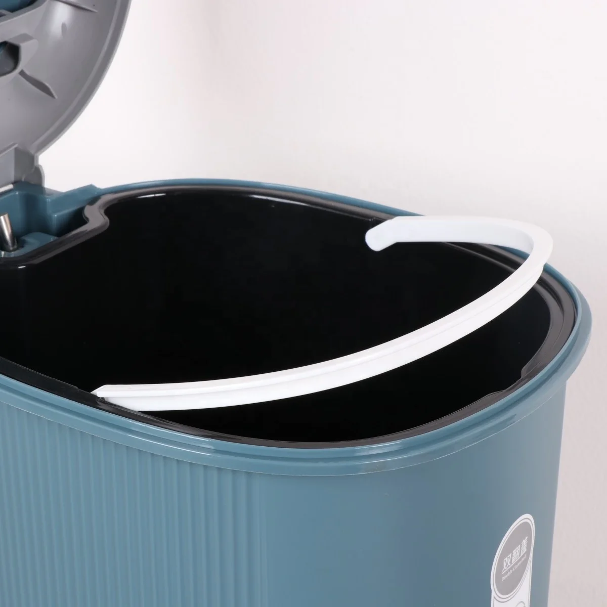 Factory Direct Sale 6L/8L Foot Pedal bin Hand Press Plastic Trash Can with Inner Bucket