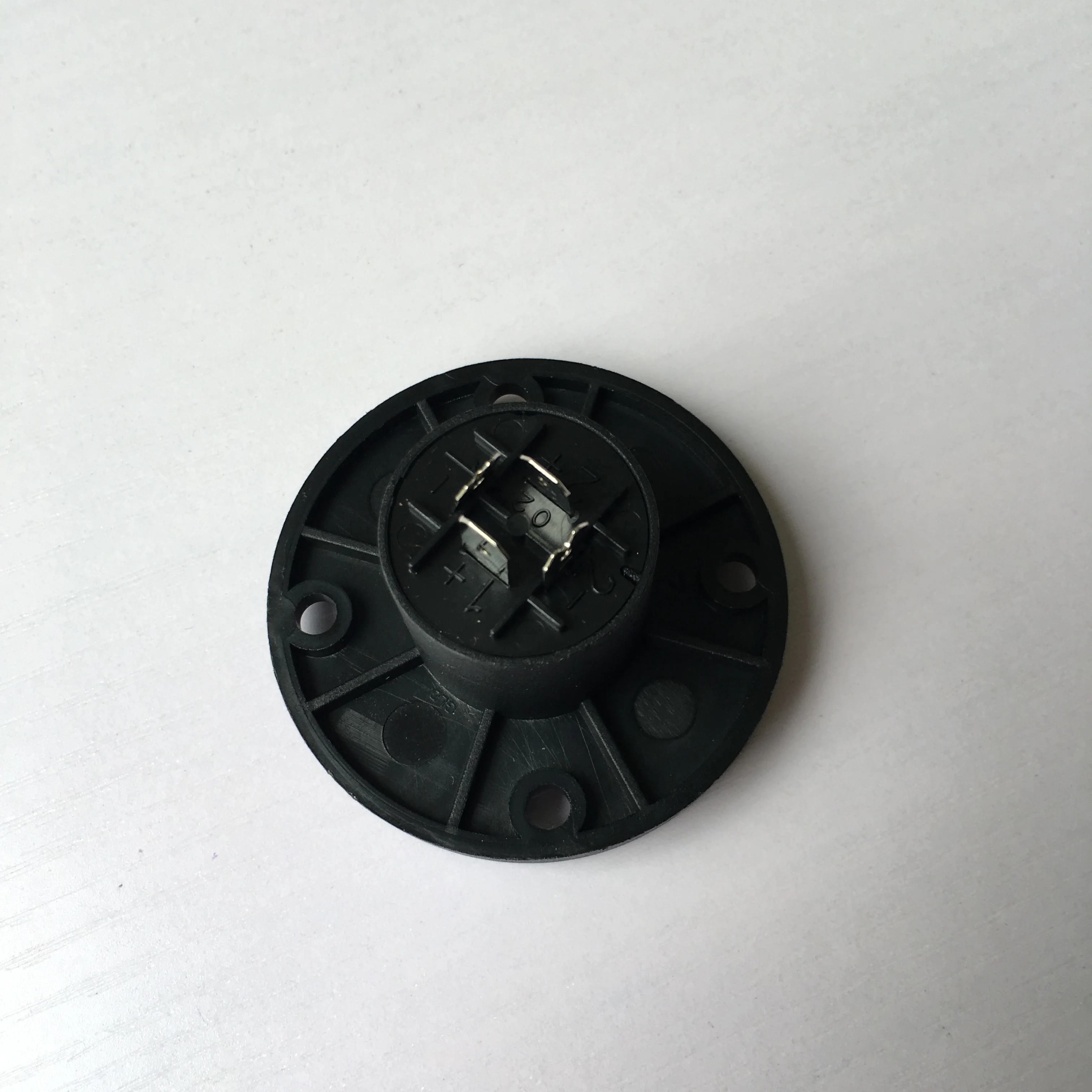 Round Speakon 4 Pole Female Panel Mount Jack Compatible Audio Cable Connector Socket