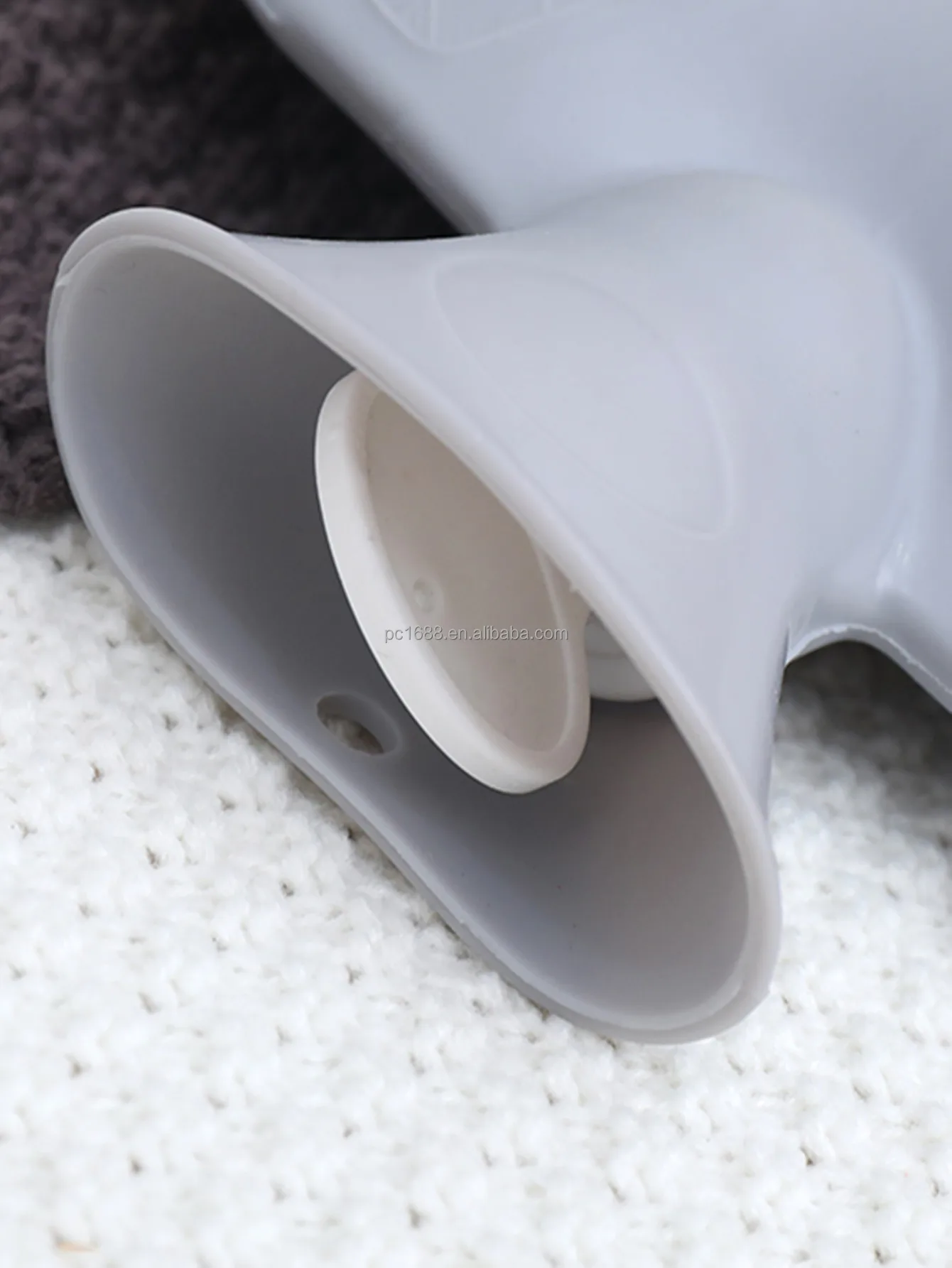 Hot sale hot water bottle belt Hot water bag with cover 1000ml PVC bag electric hot water bag cover