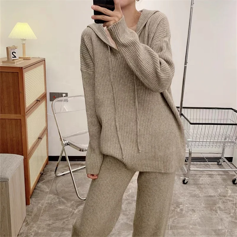 Casual hoodie suit polyester cashmere fleece sweater and pant set girs custom plus size 2 piece set women 2024