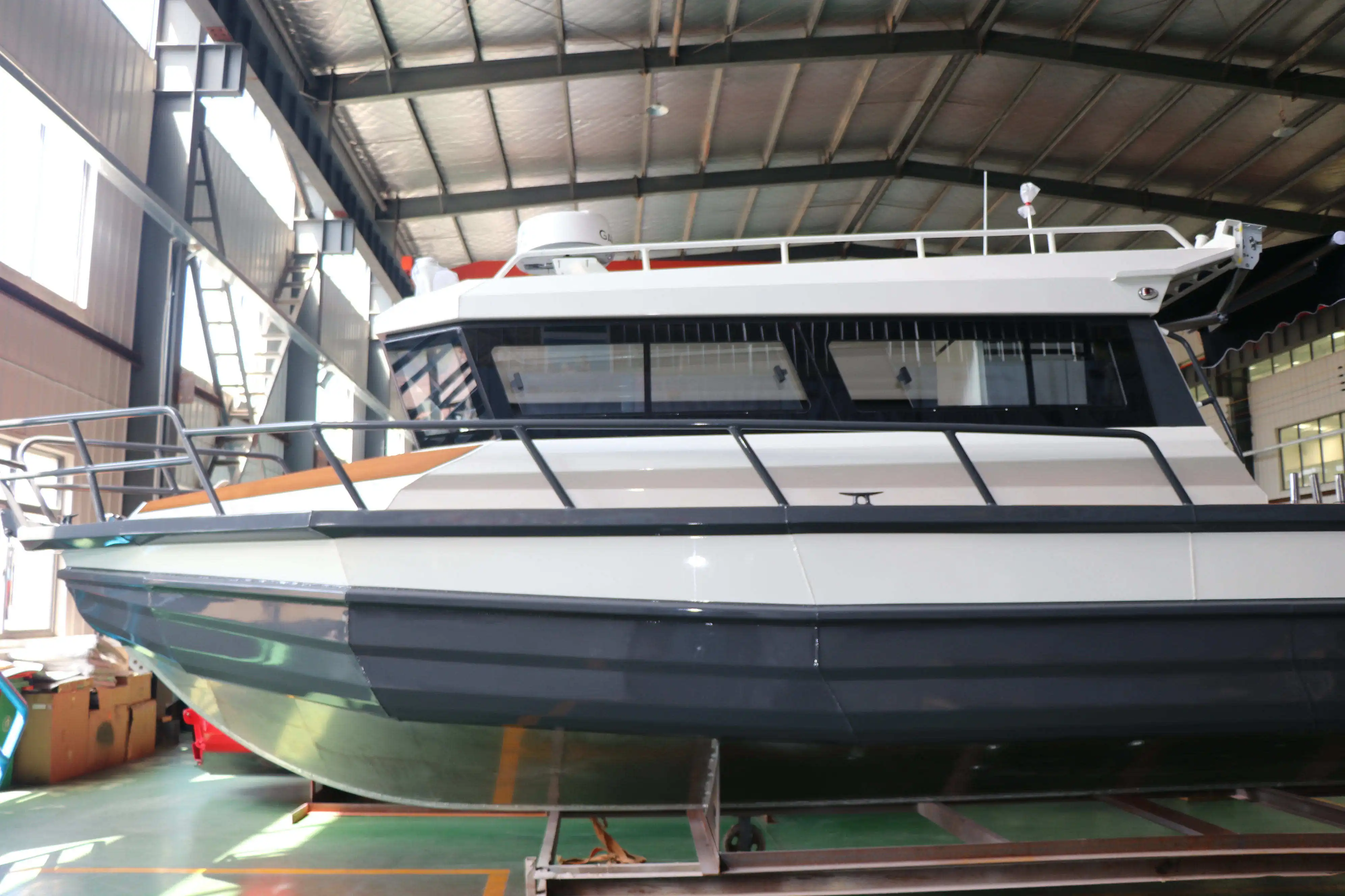 30ft 9m High Speed Luxury Fish Cabin Cruiser Yacht Family Aluminum Fishing Boat