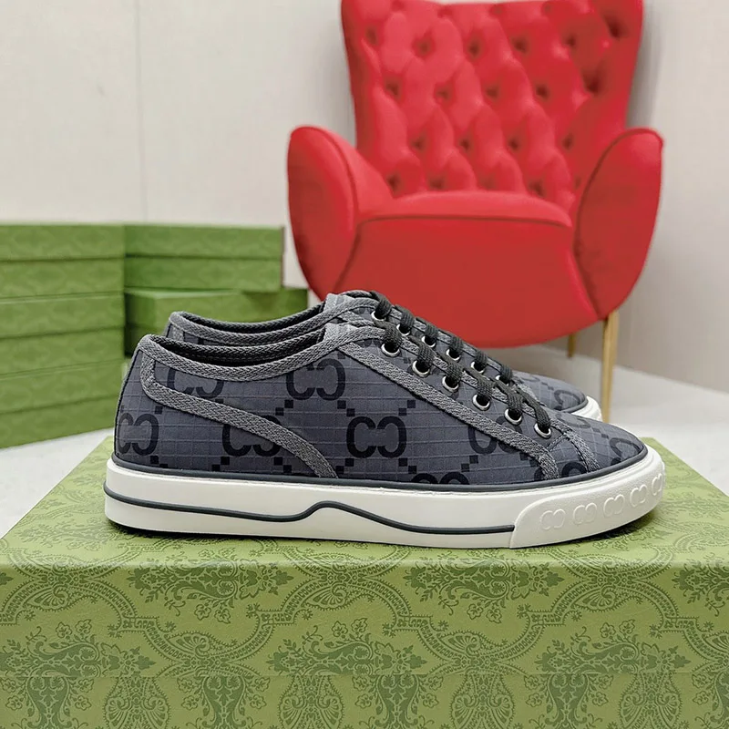 designer men shoes Italian luxury sneakers 1977 fashion brand men trainer Size 38-45 model SY110