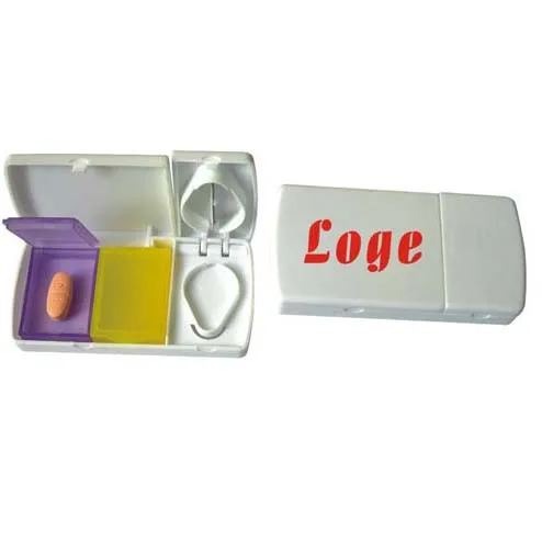 Promotional Food Grade Plastic Multifunction 3 in 1 Daily personalized Pill cutter box  Tablet splitter pill box