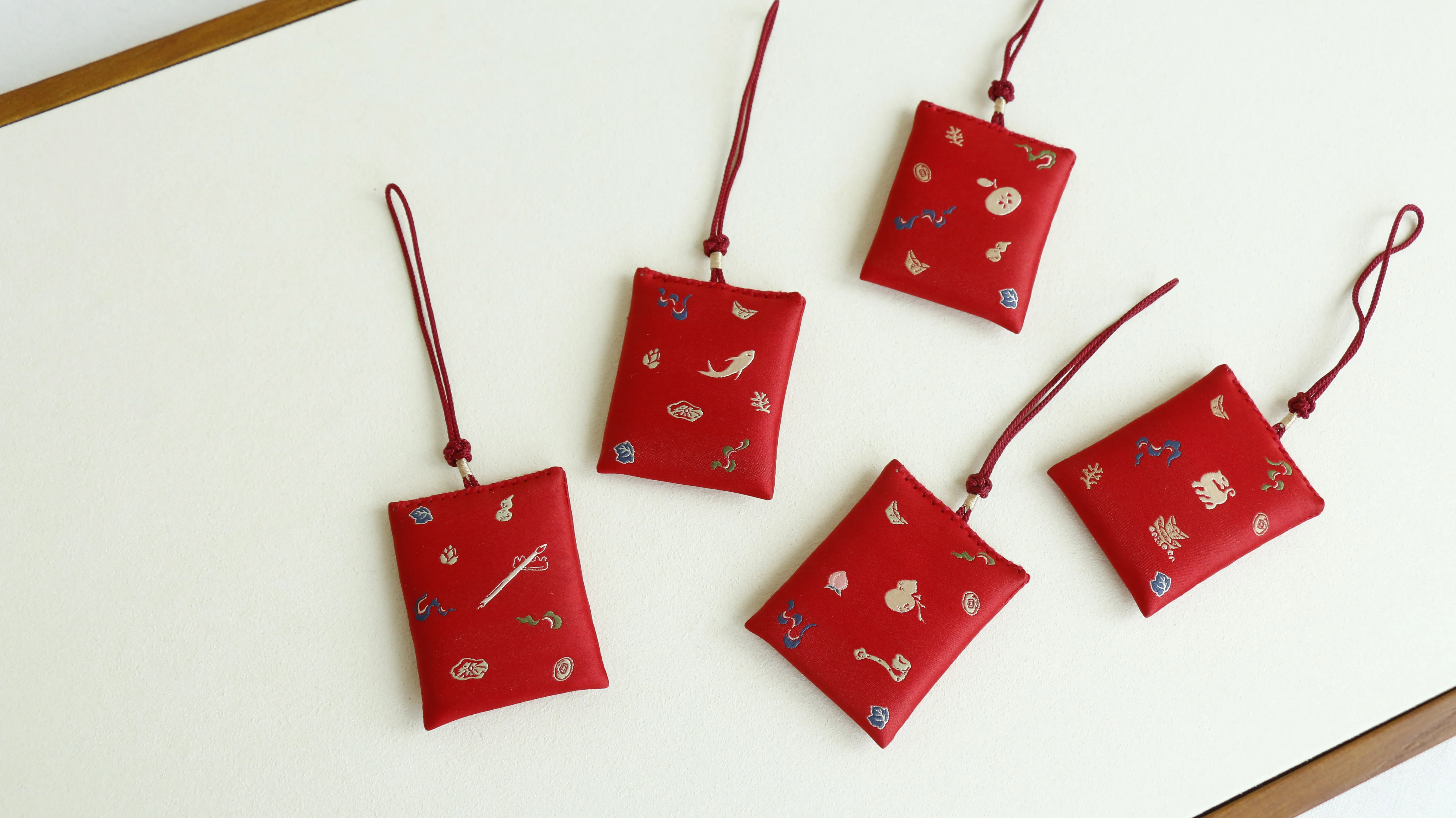 Hot Omamori Pray Fortune Guard Talisman Pendant Keychain Phone Charm Couple Gift Beauty Health Safe Love Transparent Wealth Bag