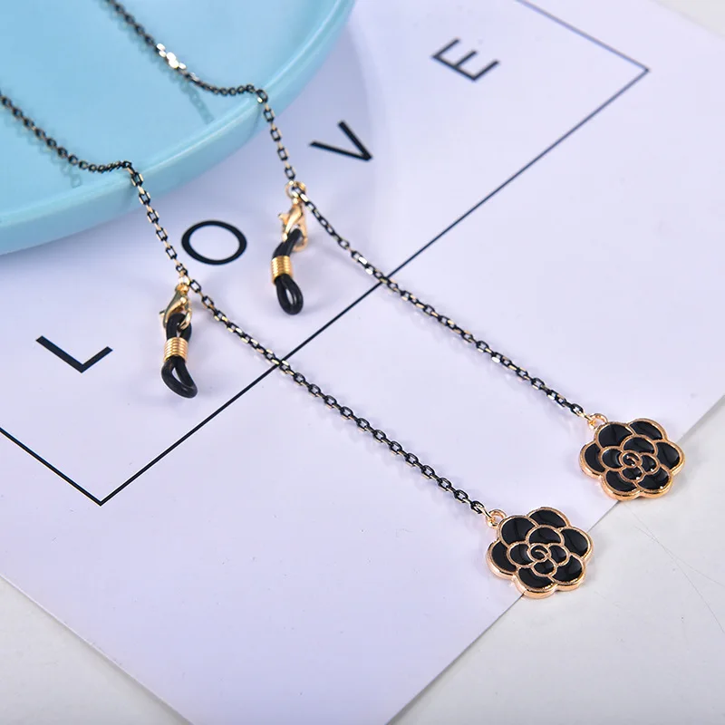2022 Creative Black Gold Pendant eyewear chain new eyewear accessories metal geometric anti loss hanging rope chain for glasses