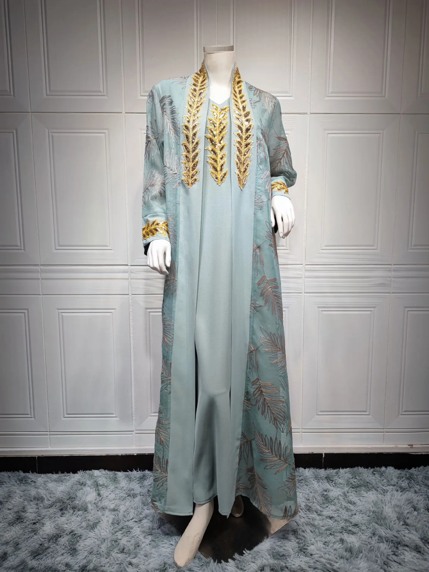 Trendy Beautiful New Caftan Dress with Sequin Embellished Kaftan Arab Jalabiya High Quality Middle East Muslim Woman Dress