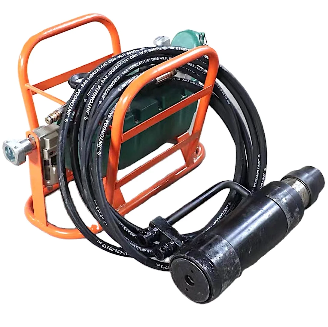 TY8A125 Pneumatic Jacks + Pump tensioning cables 21.8mm Strand, 250 KN steel reinforcement, wire and multiple-core steel strands