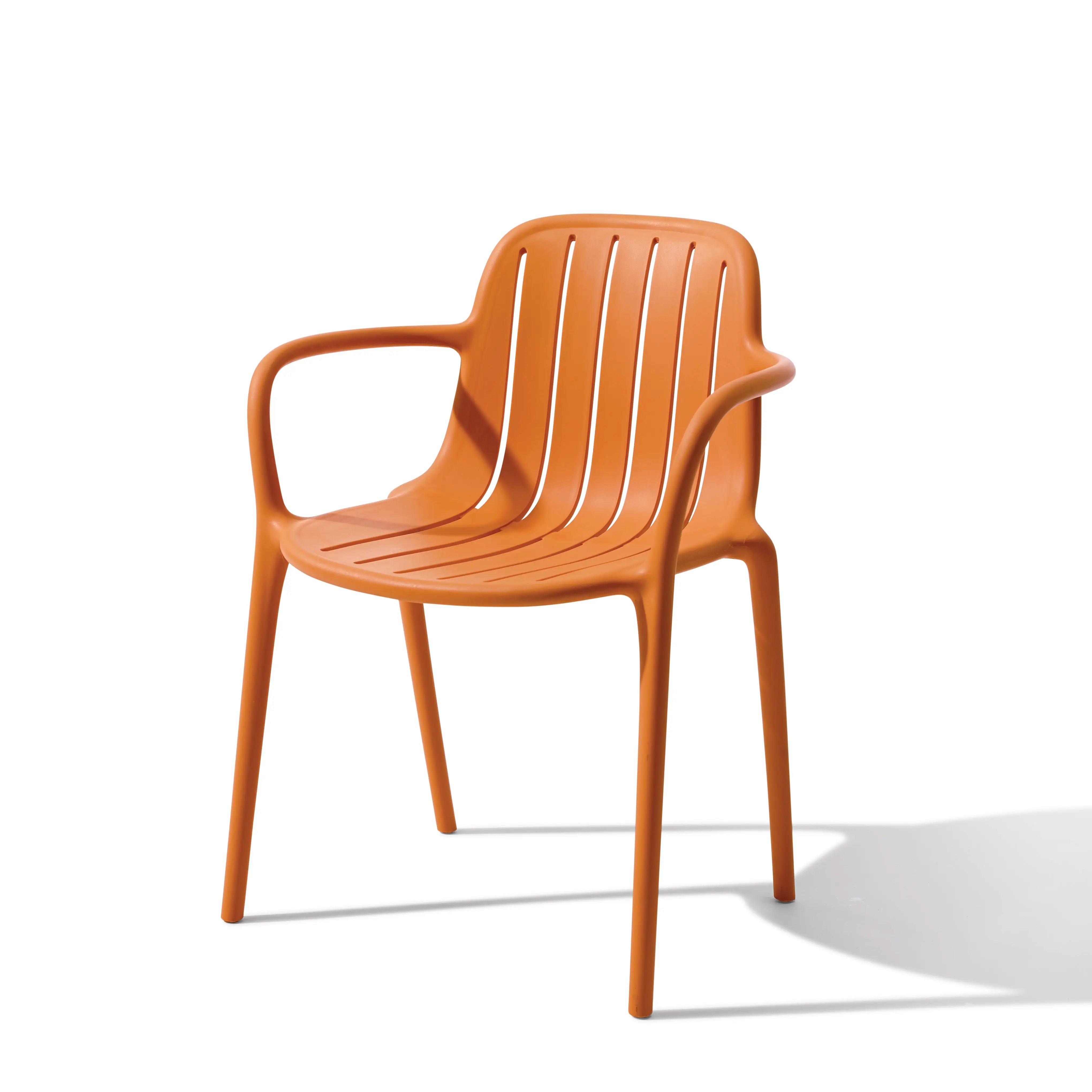 Italy Design Plastic Stackable Leisure Outdoor Garden Patio Chairs Set Price