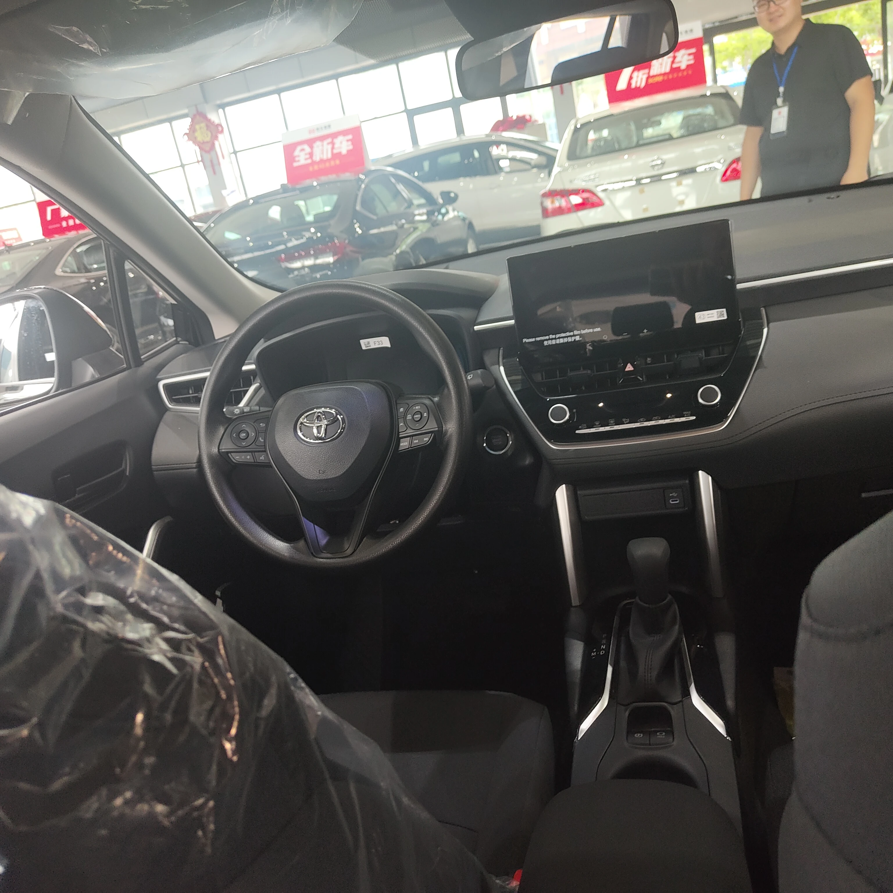 Toyota Corolla Cross модель 2023 2.0L Pioneer Edition CVT с изменяемой трансмиссией горячая Распродажа подержанных автомобилей.