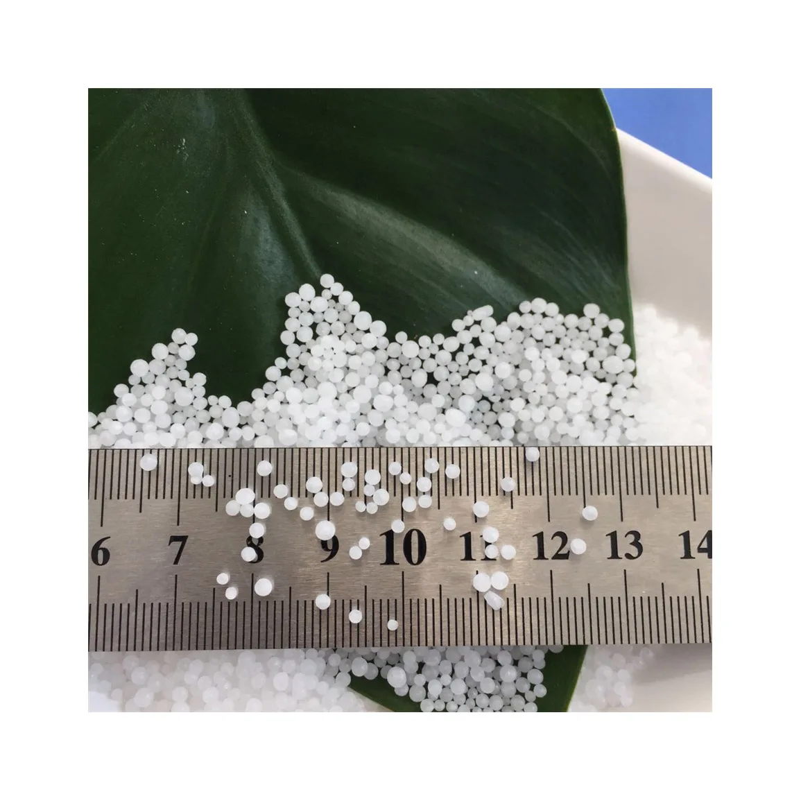 Industrial Grade Automotive 53-17-6 Prilled Urea