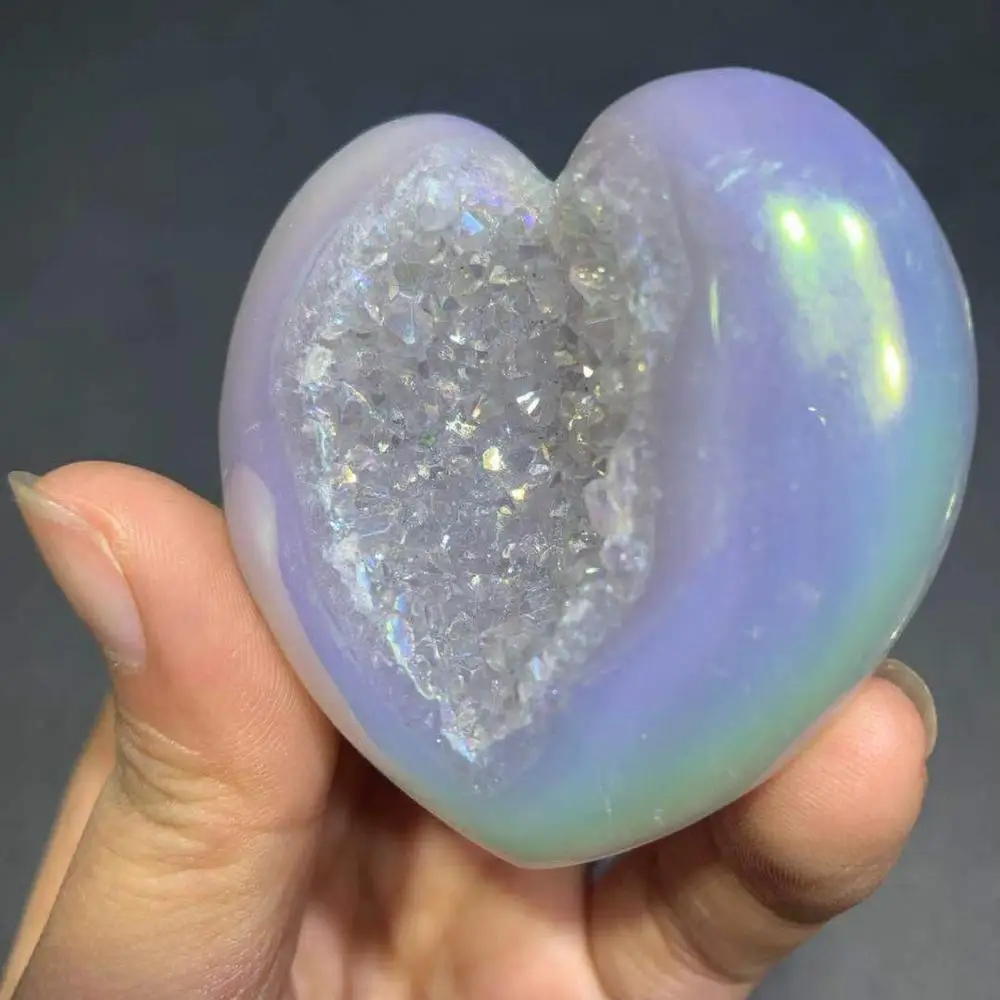 Оптовая продажа природный гальванический Агат aura agate жеодовый кристалл в форме сердца для украшения