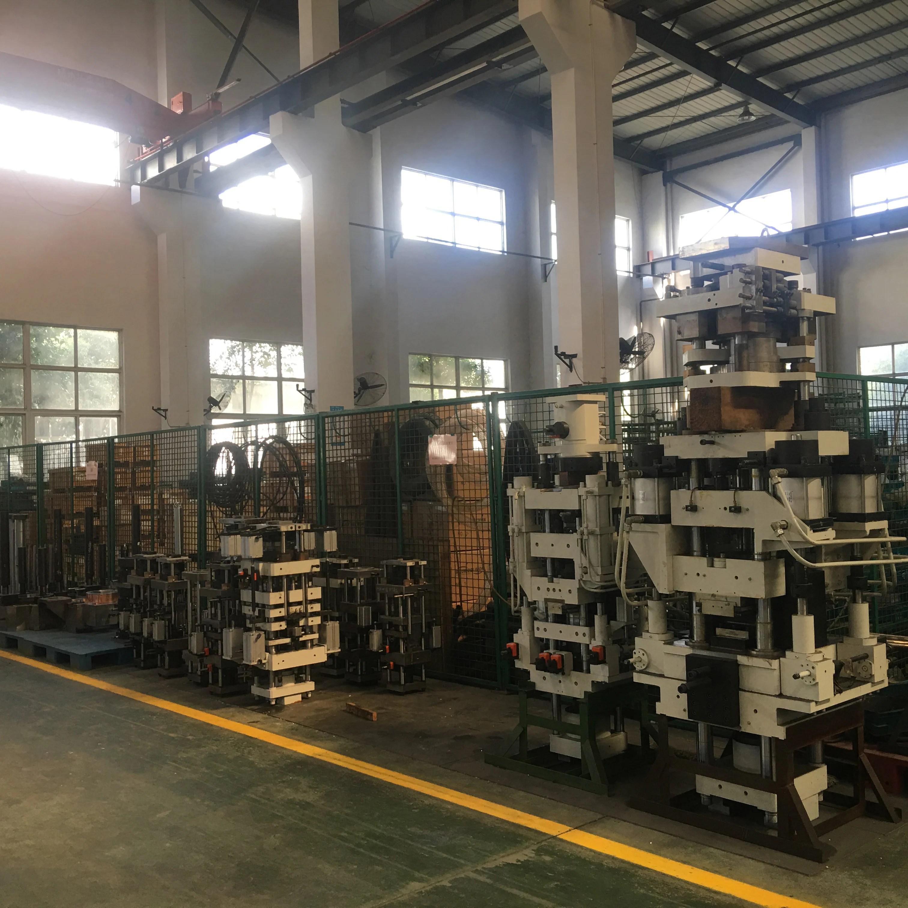 100 ton press floating die set, HPP-1000P automatic Mechanical metal powder compacting press