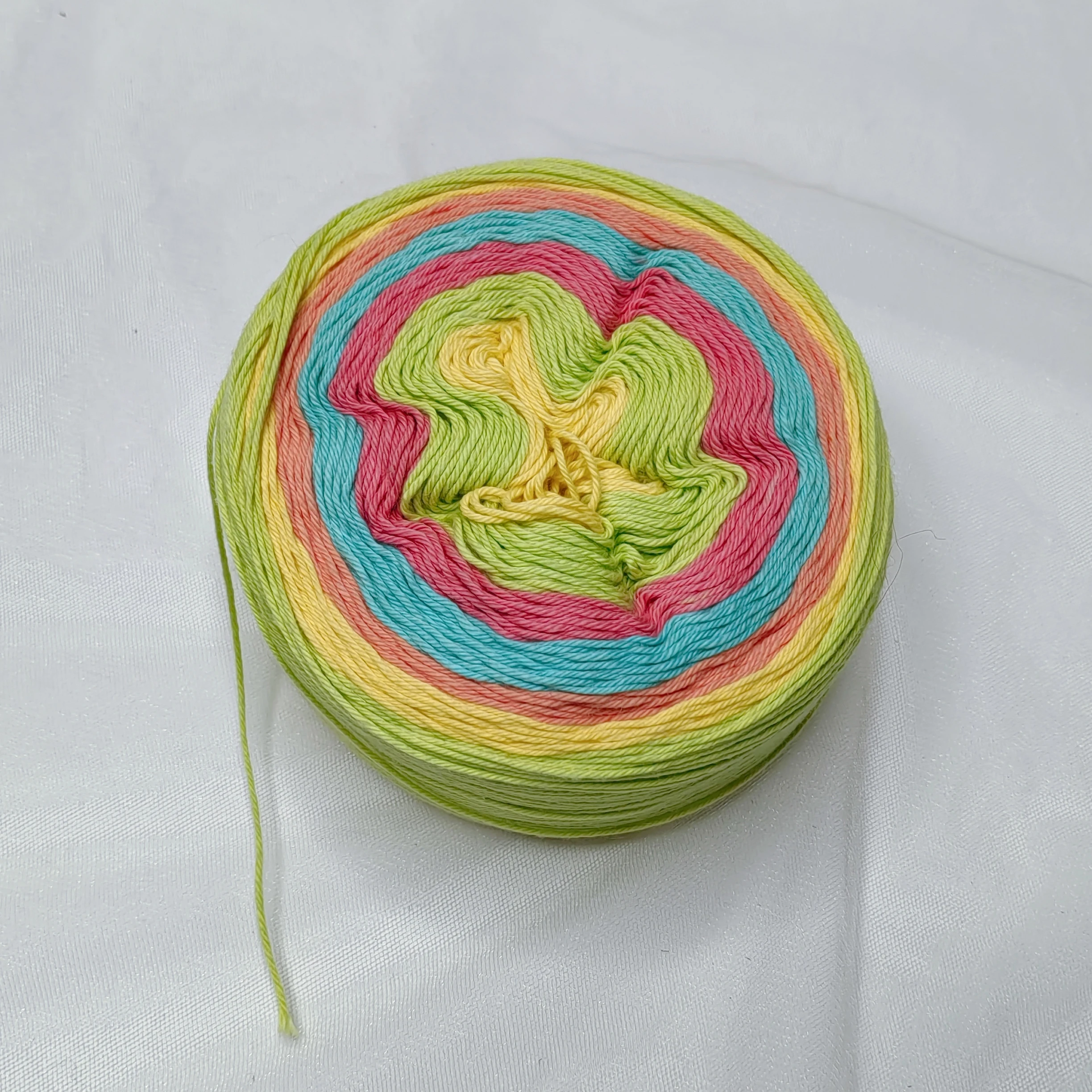 New Arrival Cake Ball Yarn Cotton Crochet 100% Cotton Hand Knit Yarn Cotton Knitted Yarn Skein