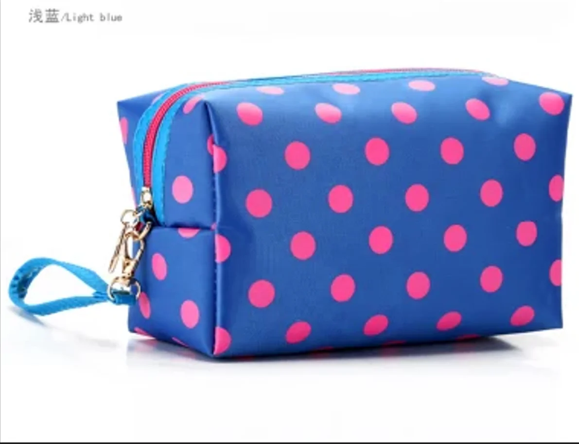 Custom Offset Printing Surface 600D Polyester Cosmetic Makeup Bag