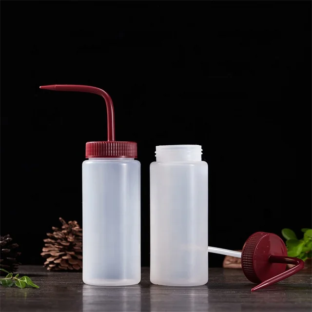 soft ldpe squeeze washing bottles for plant watering laboratory wash with bent squirt nozzle wholesale