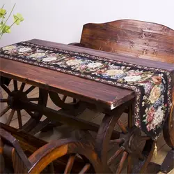PLUS Jacquard Black Flower Table Runner Polyester Table Runner With Tassels