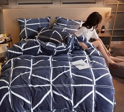 
Printed 100%Polyester brushed bedding set 3 piece polar fleece duvets covers bed sheets 