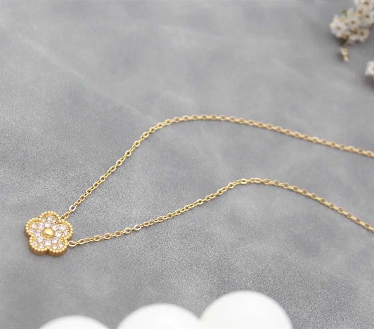 Hot Selling  Clover Five  Leaf Grass Jewelry Four Sets Popular Stainless Steel Necklace Ring Girls Jewelry Set For Women