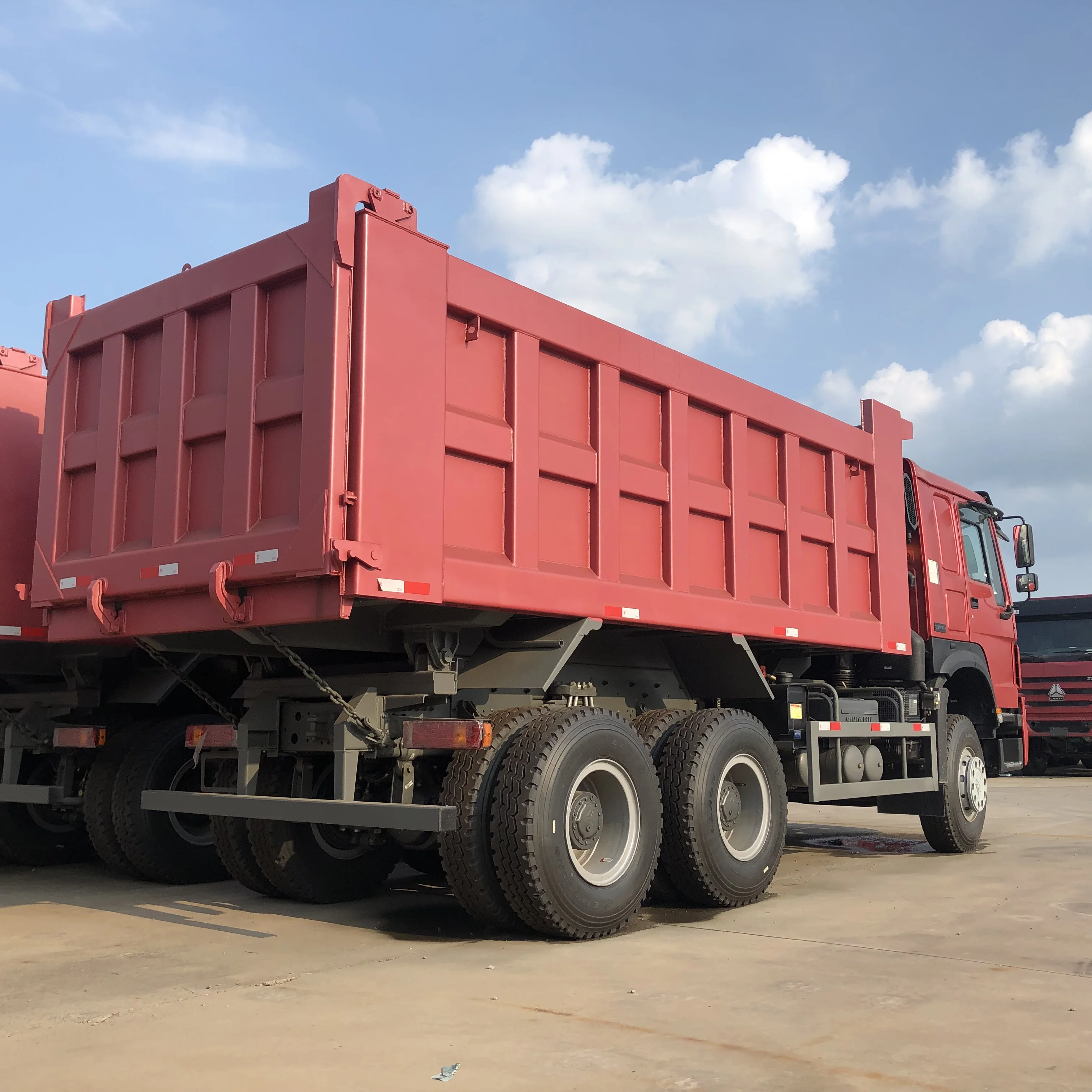 Sinotruk HOWO 7 A7 Dump Truck Dumper 20 cubic meters 6x4 10 wheels 336HP 371HP Tipper Trucks for Sale
