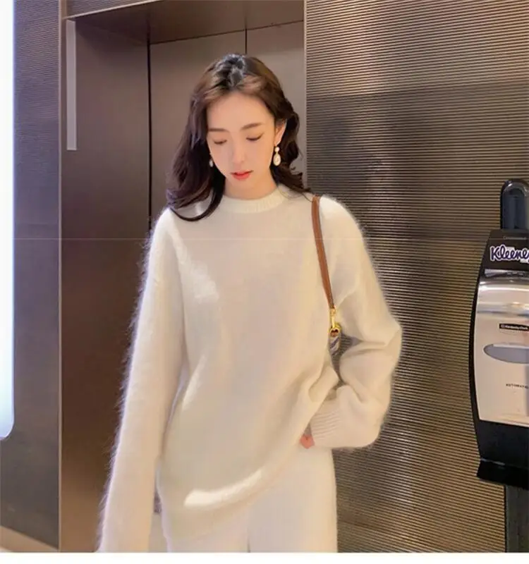 2022 wholesale knitwear oversized korean fashion sweater long sleeved pullover crew neck autumn winter tops women plain sweater