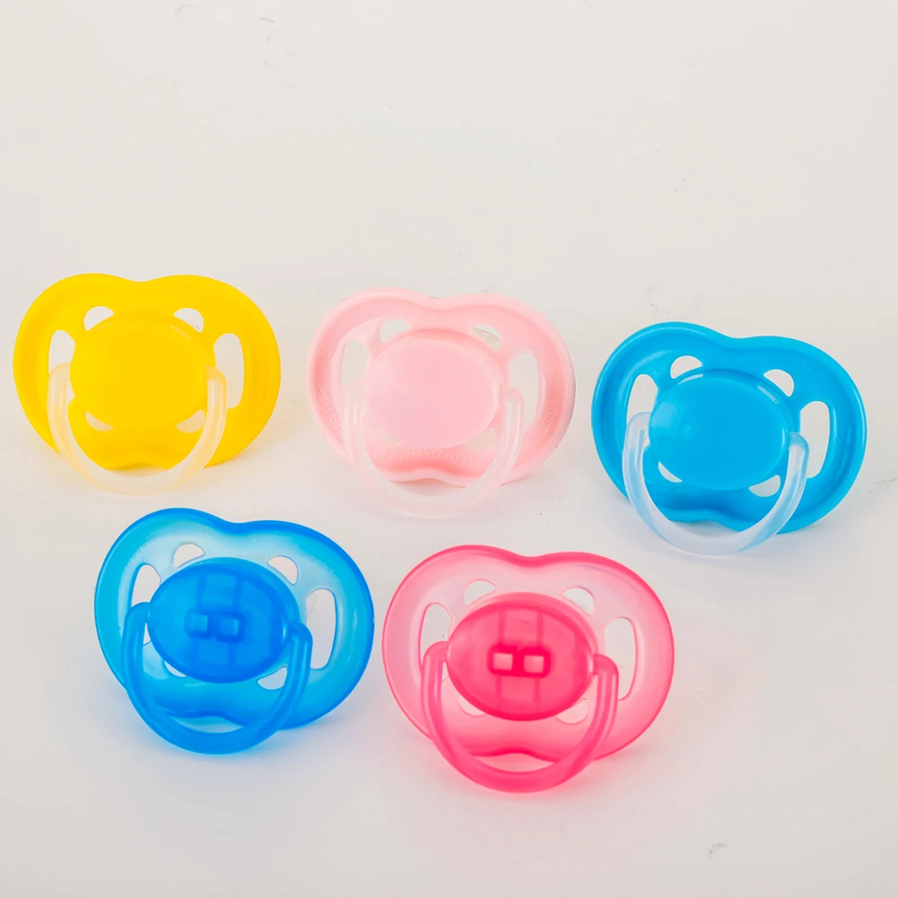 Wholesale Food Grade Silicone Baby Pacifiers Baby Nipple Creative Design Sleep Pacifiers