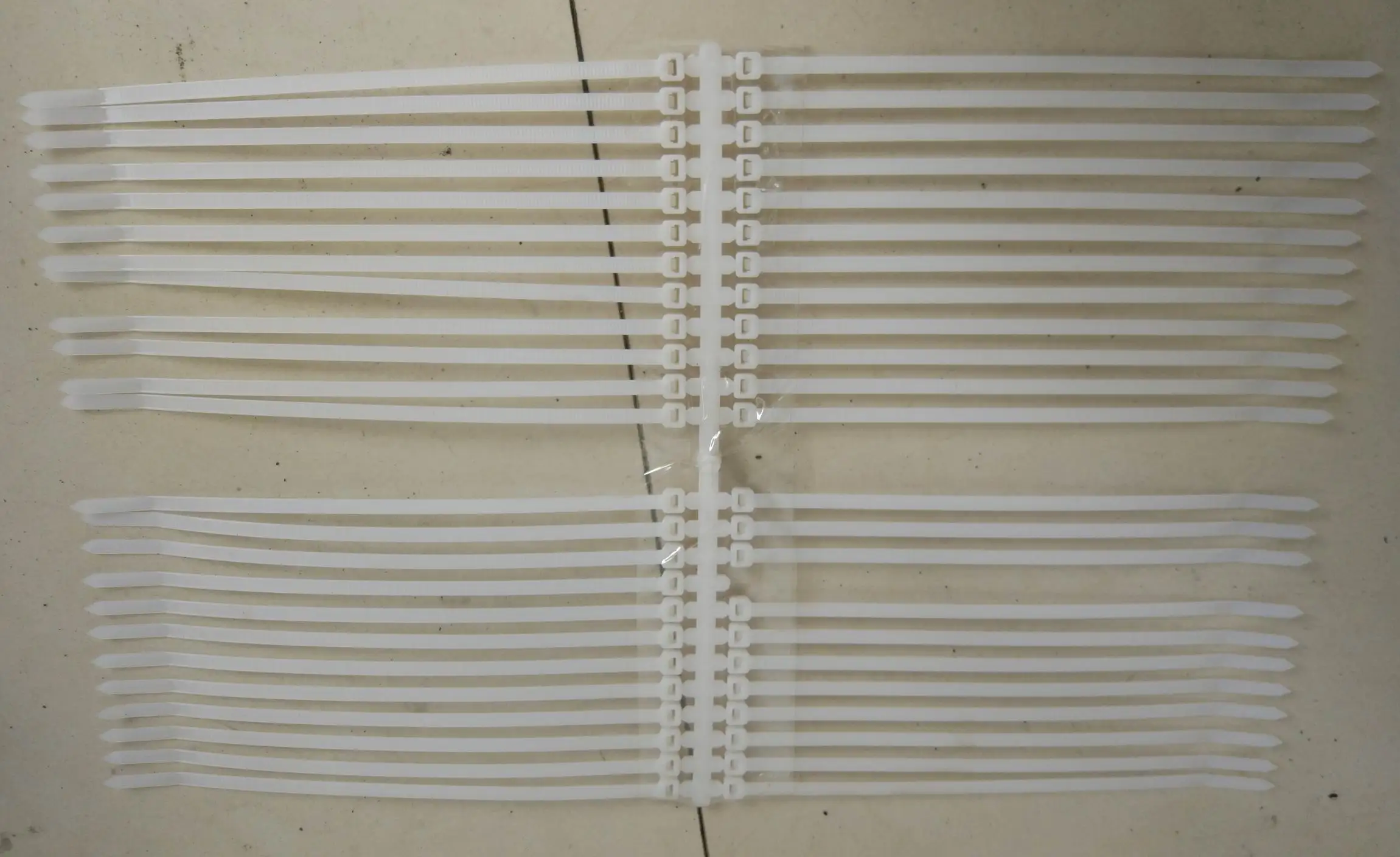 All Sizes Customized Make PA66 Cable Tie Mold Nylon Mould
