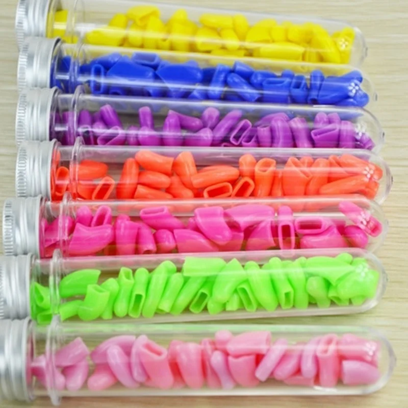Hot Selling Pet Cat Dog Nail Caps Colorful Anti-scratch Soft Nail Cover with Glue Dogs Claw Care